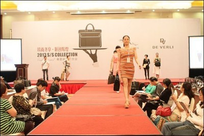 專(zhuān)業(yè)禮儀策劃服務(wù) 濮陽(yáng)寶匯禮儀模特公關(guān)策劃公司的優(yōu)勢(shì)與實(shí)踐